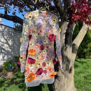 Elegant Floral Appliqué Mini Dress